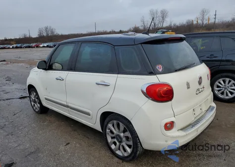 2014 Fiat 500L Lounge z USA, uszkodzony, nr VIN ZFBCFACH0EZ017468
